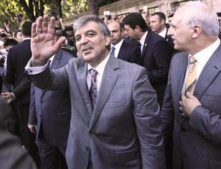 Gül begins his farewell tours in presidency