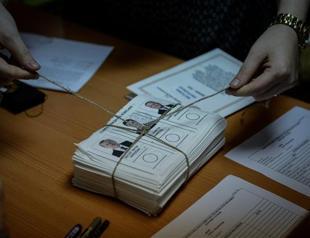 Turkey’s ruling party points the finger at top election body for low expat vote