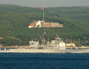 US warship passes through Dardanelles Strait