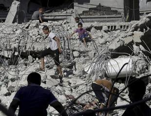 Israeli delegation arrives in Cairo for truce talks