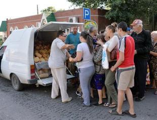 Russia sends 280 trucks with humanitarian aid to Ukraine
