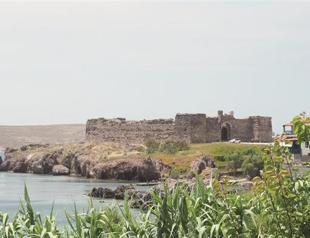 Lesbos, finding the roots