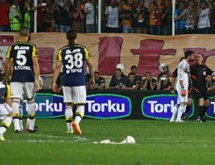 Fenerbahçe beats Galatasaray in typically tense Super Cup game