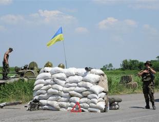 Ukraine orders humanitarian corridors for civilians in east