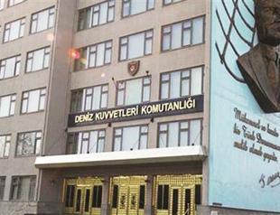 High-ranking navy general steps down