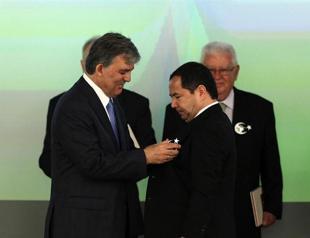 President Gül sends congratulatory message to Egypt’s Sisi