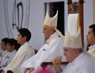 Pope says Church not out to conquer Asia