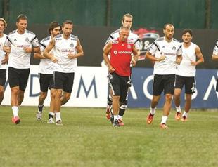 Beşiktaş takes on daunting task against Arsenal