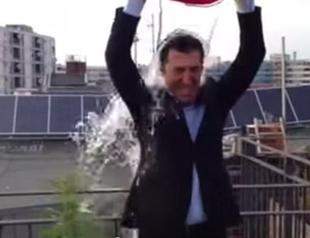 German Greens co-chair Cem Özdemir joins Ice Bucket Challenge – with cannabis plant