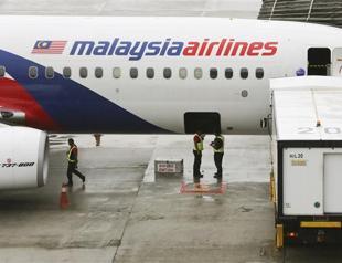 Malaysia Airlines to slash 6,000 jobs in survival bid