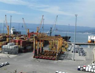 Turkey’s foreign trade deficit shrinks again