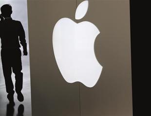 Showtime for Apple: Big phones, smart watches and high expectations