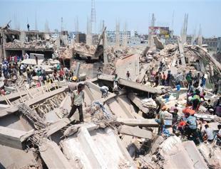 Bangladesh accuses 17 over garment factory collapse