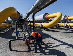 Russias Gazprom reduces gas to Ukraine after deadline passes