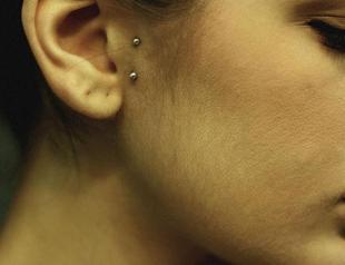 Police ‘remove students’ ear piercing with pliers’