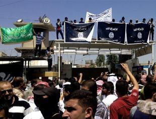 US to deploy about 275 military personnel to Iraq: Obama