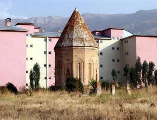 Controversial new building slammed as ‘visual pollution’ at 700-year-old Seljuk tomb