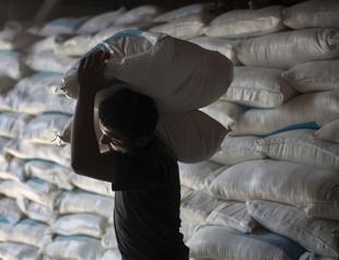 Turkey transfers humanitarian aid to Gaza through air corridor