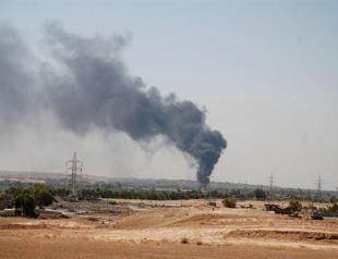 Mosque attack kills 64 in Iraq, Sunnis halt talks