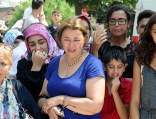 VIDEO: Gaza flash mob in Istanbul moves audience to tears