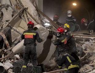Six dead in Paris suburb building explosion