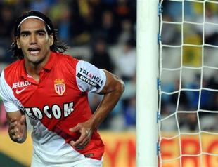 Manchester United top deadline-day big spenders