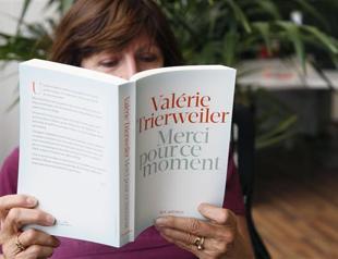 Frances spurned ex-first lady attacked for kiss-and-tell book