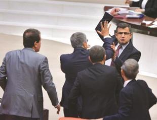 Opposition reacts against ‘nighttime raids’ of omnibus bills