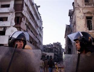 4 bombs in Cairo metro stations, at least 2 hurt: police