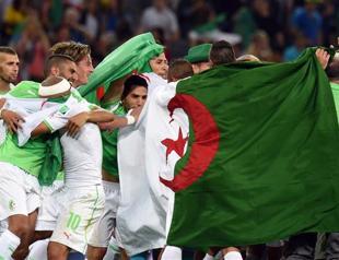 Mueller strikes for Germany, Algeria, US advance