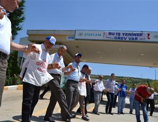 Turkish Cabinet postpones glass factory workers’ strike for ‘disrupting national security’