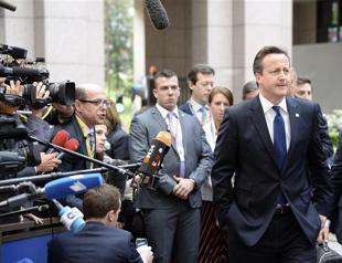 EU, Cameron in summit showdown over top job for Juncker