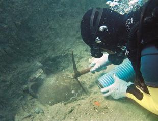 Millennia-old sunken ship could be world’s oldest, researchers suggest