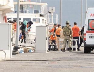 82 refugees rescued after two days stranded at sea