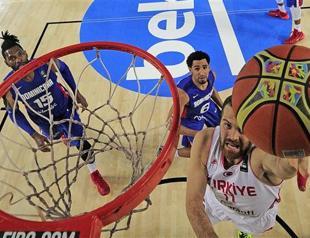 Turkey to meet Aussies in World Cup round of 16