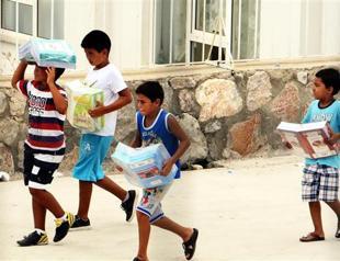 Students told to carry boxes to school in Turkey’s Bodrum