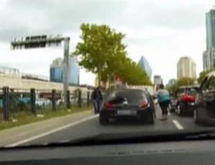 VIDEO: Man kills driver with one punch