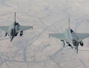 France carries out first air strike in Iraq: Hollande