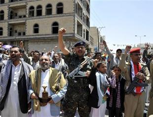 Yemen Shiite rebels agree to stop fighting in Sanaa