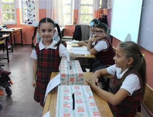 Gov’t frees headscarf for students, bans make-up, tattoos and piercings