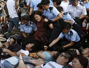 Police arrest 500 after huge Hong Kong protest