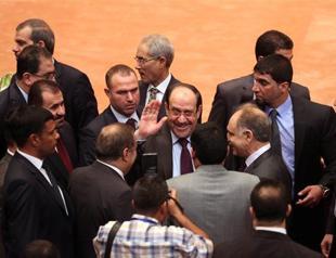 Iraqi PM offers amnesty in bid to undermine militants