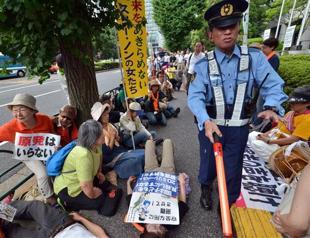 Japan city launches legal bid to halt reactor build