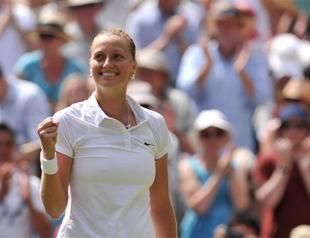 Kvitova sinks Safarova to earn Wimbledon final return