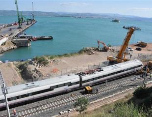 Ankara-Istanbul high-speed train crashes during test drive days ahead of opening
