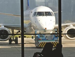 Turkish airline companies skeptical about allowing phones