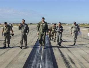 Turkey’s ISIL mandate includes military action abroad, opening bases to foreign troops