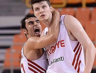 Turkey beats Spain to win U-20 European title in basketball