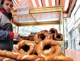 Simit sellers removed from central Istanbul