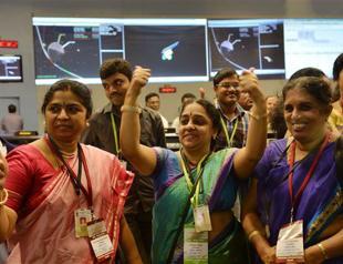 India triumphs in maiden Mars mission